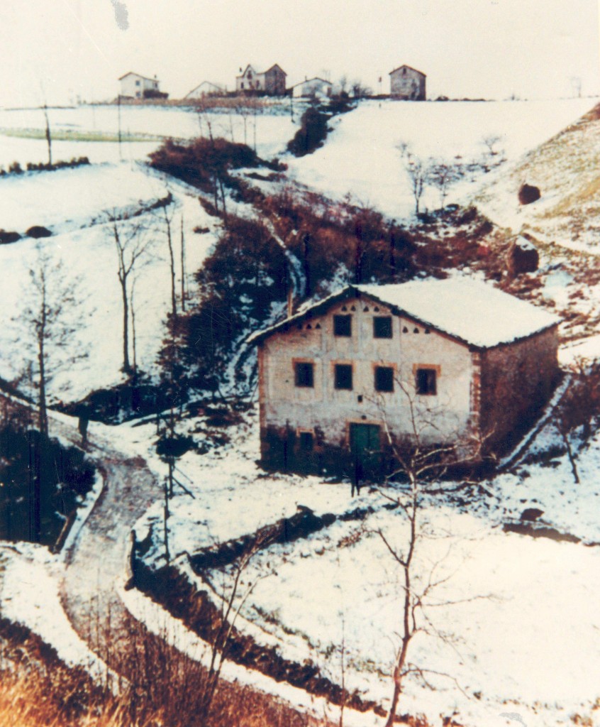 Larratxo, Garbera eta Paris 1970 urte aldera (Arg.: Martin Zabaleta)